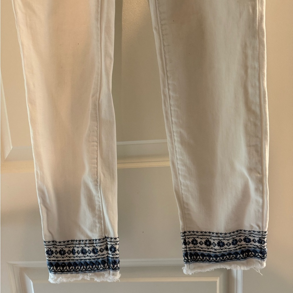 Embroidered White Jeans